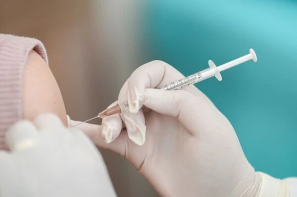 코로나 재유행 증상 치사율 격리 기준은? (코로나 관련주) 코로나 재유행 치사율